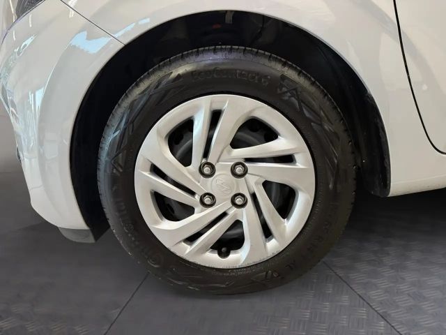 Hyundai i10 i Line Plus 1,0 MT