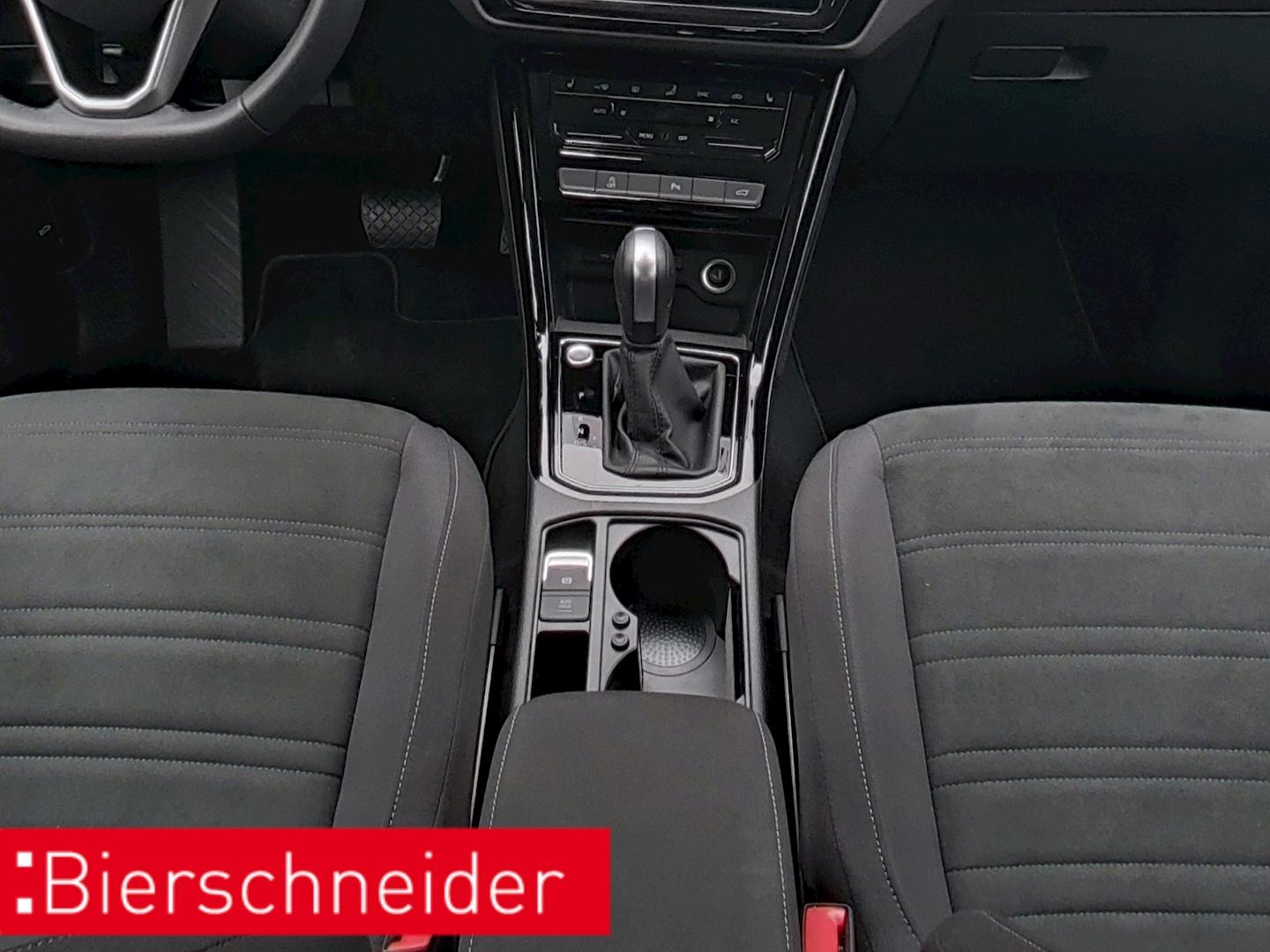 Volkswagen Touran 2.0 TDI DSG Highline R-Line Style