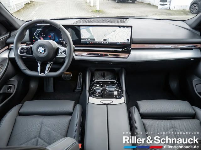 BMW 520 520i M-Sport Touring