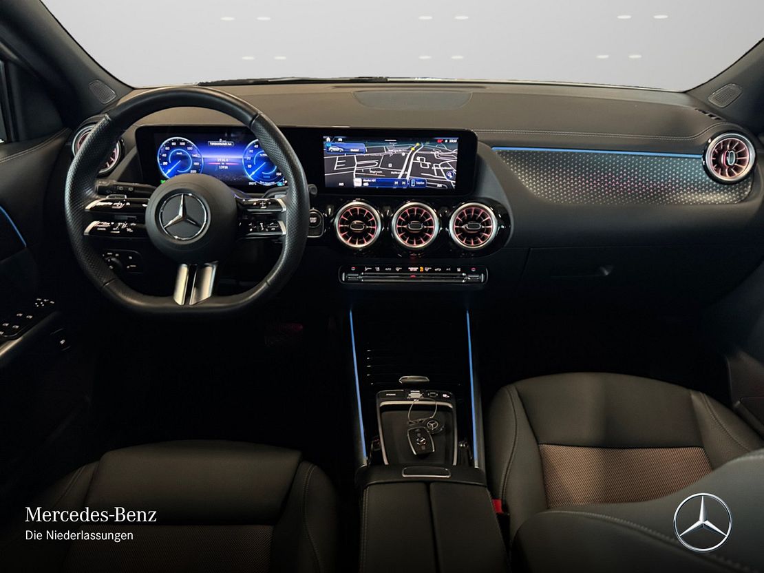 Mercedes-Benz EQA 300 4MATIC