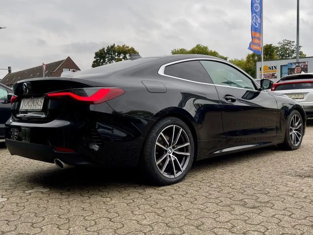 BMW 420 420d 420i Coupé