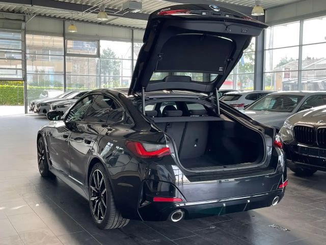 BMW 430 430i Coupé M-Sport xDrive