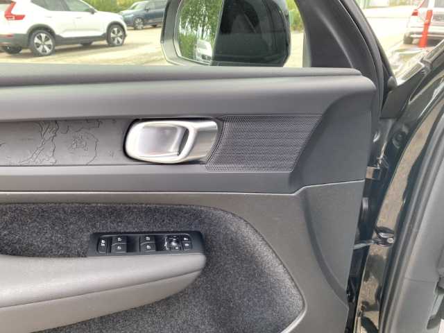 Volvo XC40 Plus Recharge