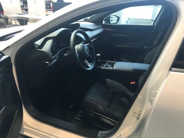 Mazda 3 2.5L Homura SkyActiv e-Skyactiv