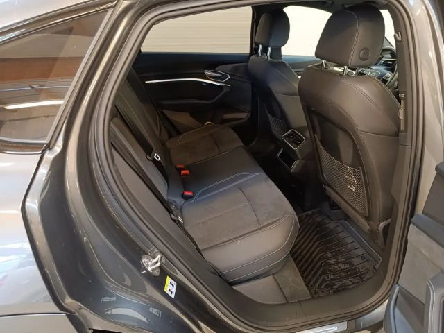 Audi e-tron 55 S-Line