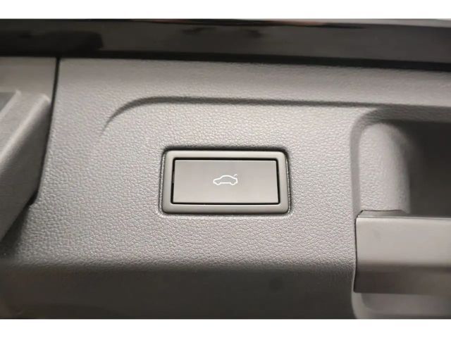 Volkswagen Touran 1.5 TSI DSG