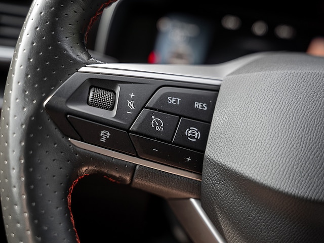 Seat Leon 1.5 eTSI FR-lijn Sportstourer