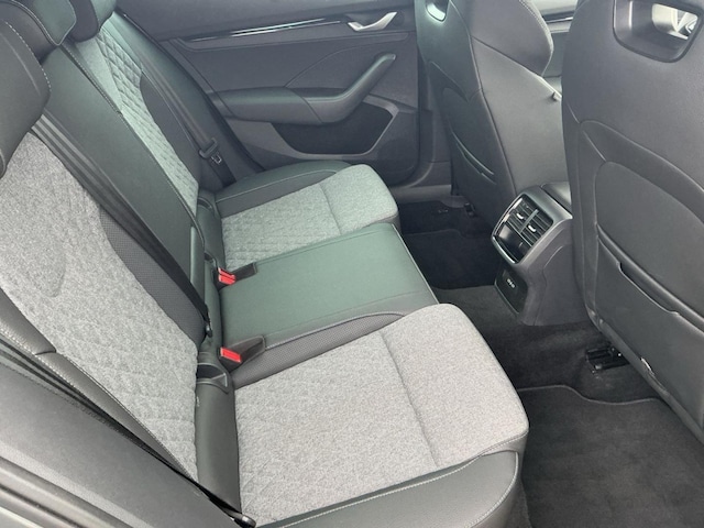 Skoda Octavia 2.0 TDI Combi Sportline