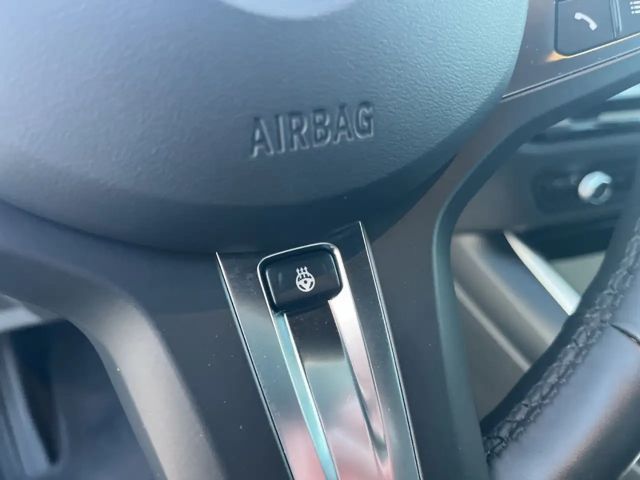 BMW 218 218i Coupé M-Sport