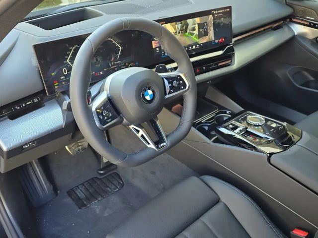 BMW 520 520d M-Sport xDrive