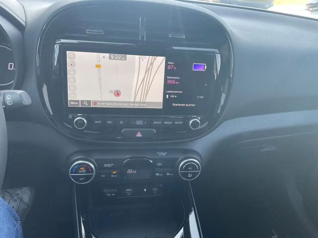 Kia Soul e- 64kWh Inspiration Voll*Glasdach*4xSHZ