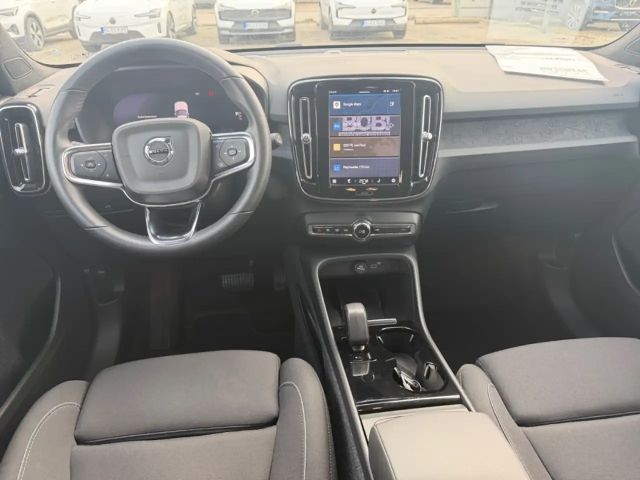 Volvo XC40 AWD Plus Recharge Twin Engine