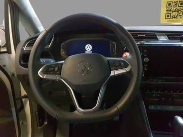 Volkswagen Touran 1.5 TSI R-Line