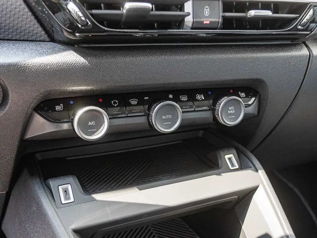 Citroën C4 Hybrid Max