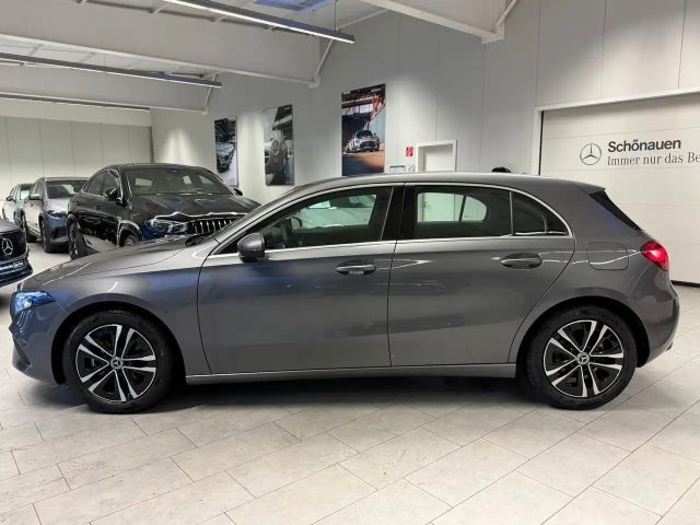 Mercedes-Benz A 200 Progressive