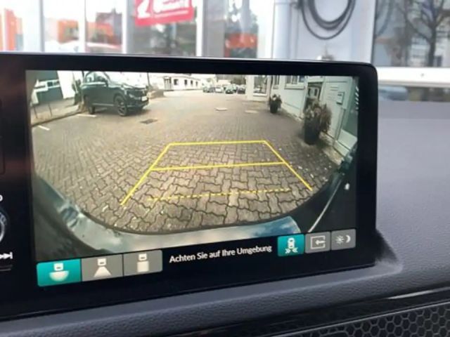 Honda Civic Advance e:HEV