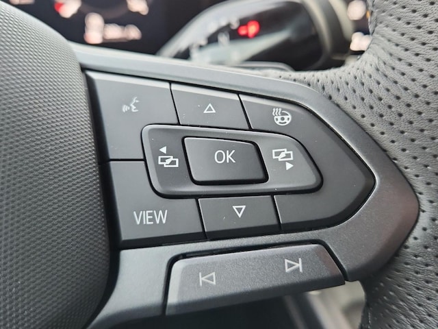 Volkswagen T-Roc IQ.Drive R-Line Style