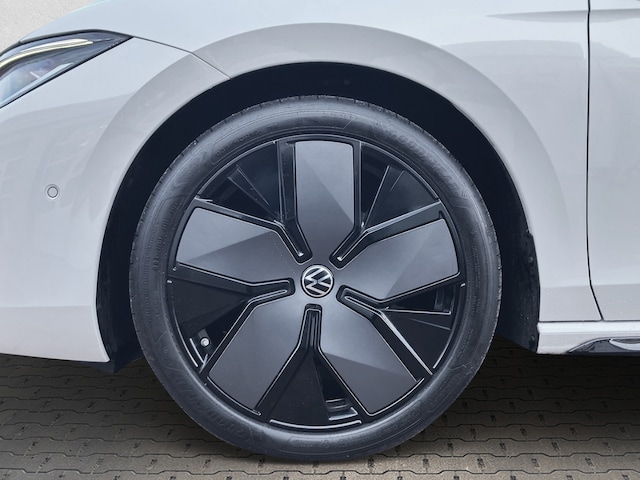 Volkswagen Passat DSG R-Line Style