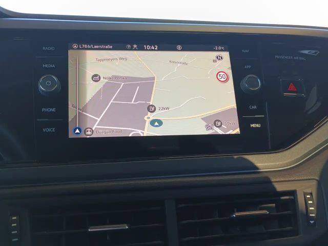 Volkswagen Polo 1.0 TSI DSG R-Line