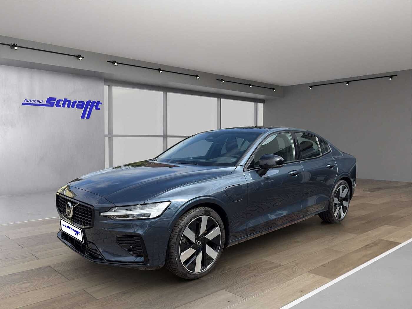 Volvo S60 AWD Dark Recharge Ultimate