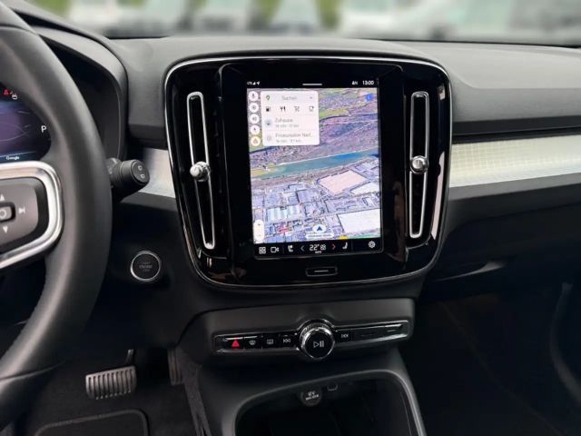 Volvo XC40 AWD Dark Plus