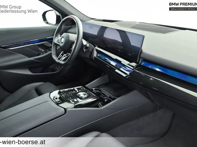 BMW i5 M60 Sedan xDrive