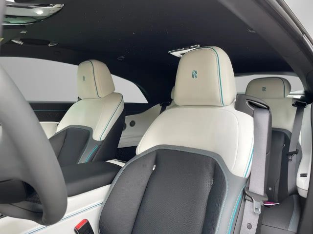 Rolls-Royce Spectre Black Badge - Bespoke/Starlight/Carbon