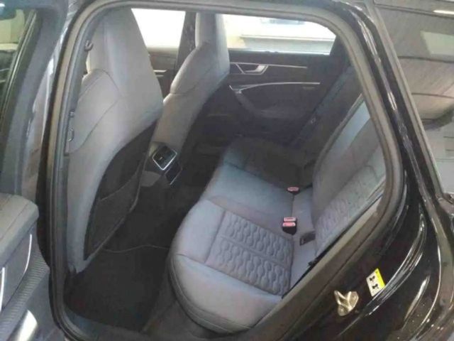 Audi RS6 4.0 TFSI Avant Quattro