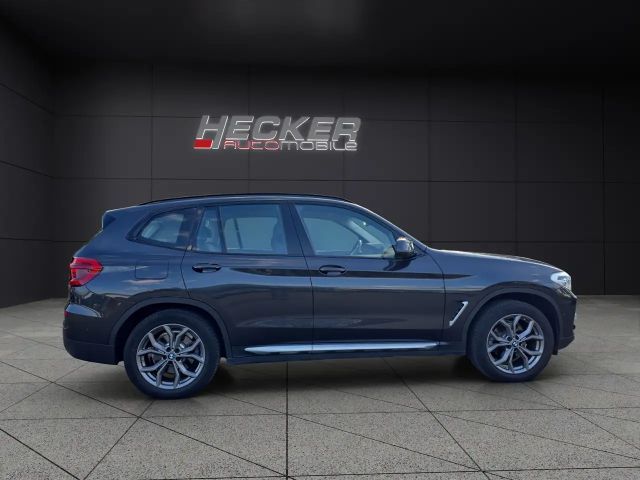 BMW X3 xDrive20i