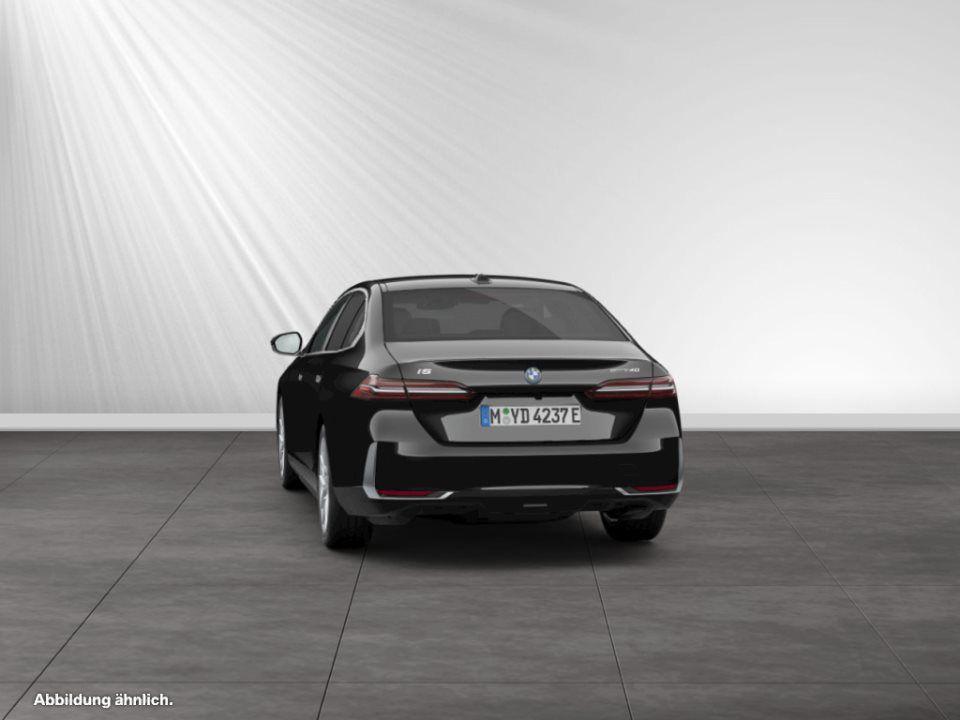 BMW i5 Sedan eDrive40