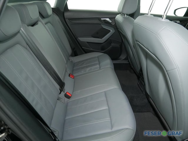 Audi A3 30 TFSI Sedan