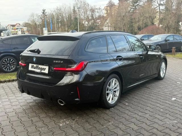 BMW 320 320d M-Sport Touring xDrive