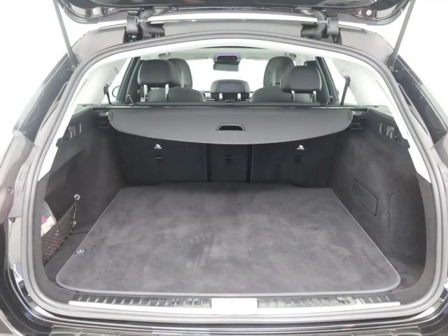 Mercedes-Benz E 200 AVANTGARDE Estate