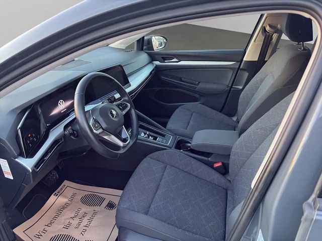 Volkswagen Golf DSG Life