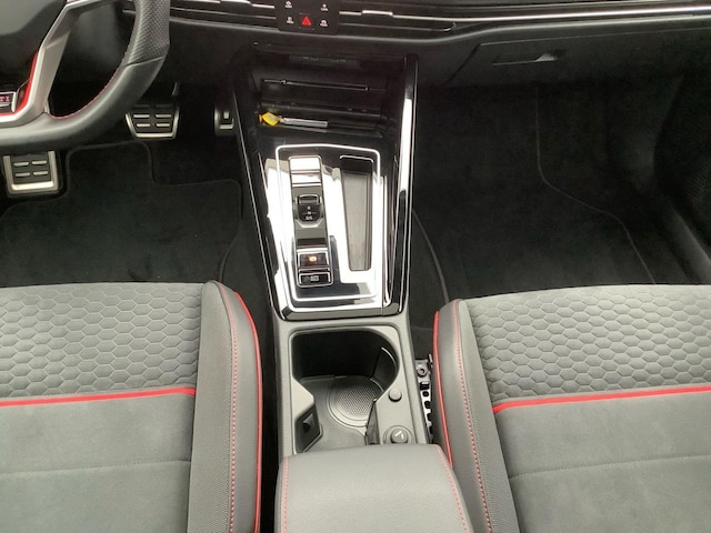 Volkswagen Golf 2.0 TSI DSG GTI