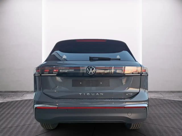 Volkswagen Tiguan DSG Elegance Elegance