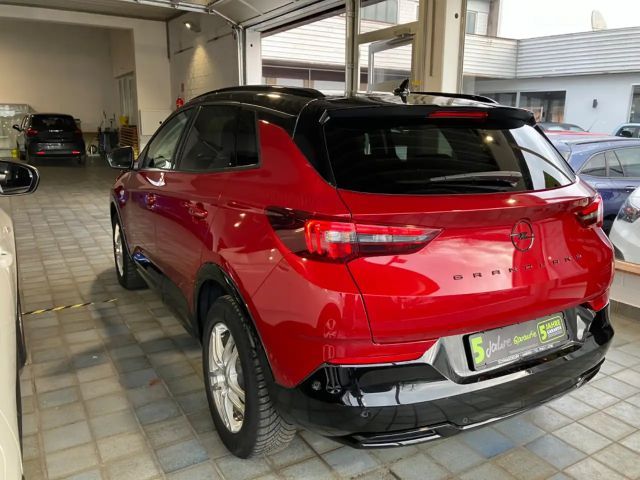 Opel Grandland X 1.5 CDTI