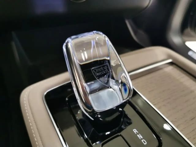 Volvo XC90 AWD Dark T8 Ultra