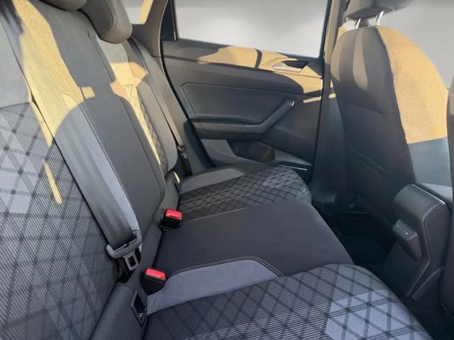 Volkswagen Taigo 1.0 TSI DSG R-Line