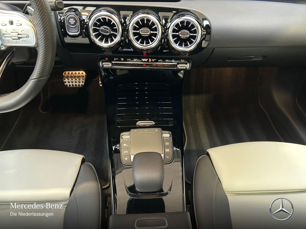 Mercedes-Benz CLA 250 AMG Line CLA 250 e