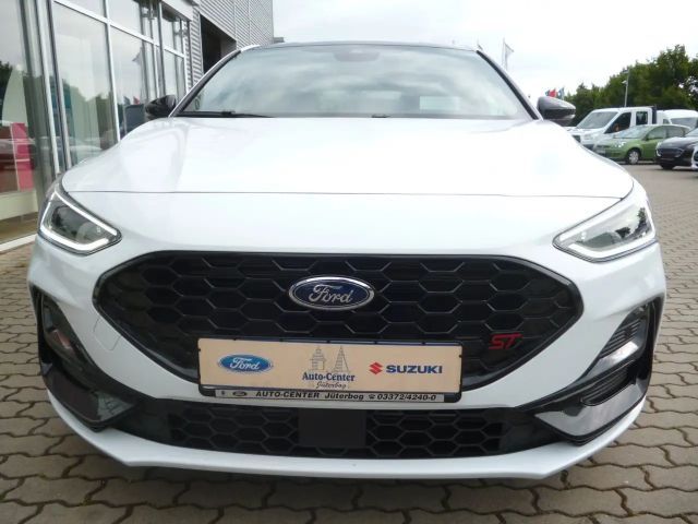 Ford Focus Limited ST Line