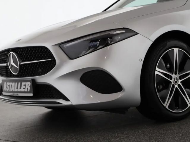 Mercedes-Benz A 180 Progressive