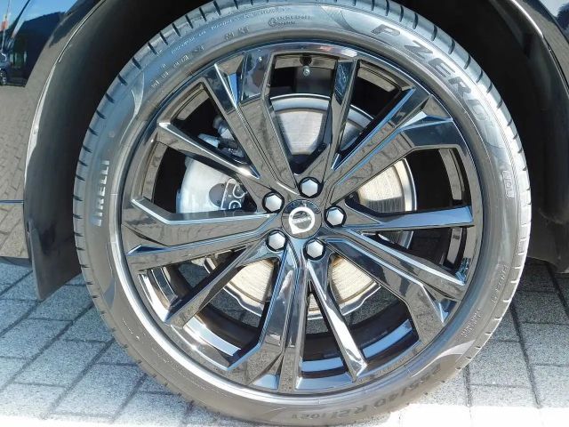 Volvo XC60 AWD Plus T6