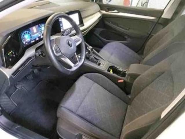 Volkswagen Golf 1.5 TSI Golf VIII