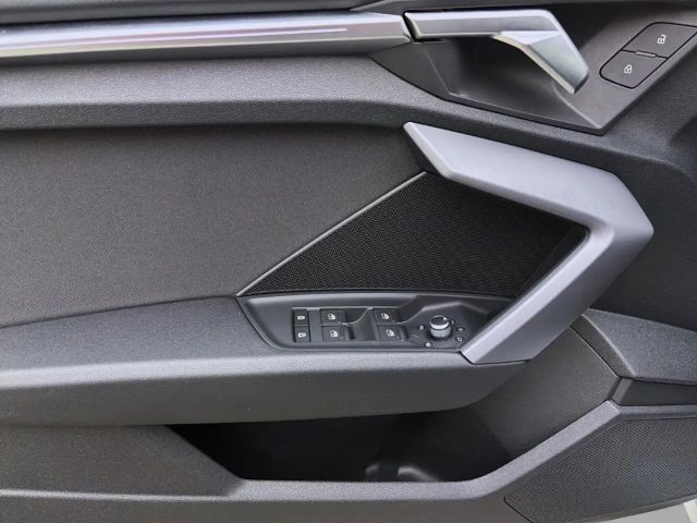 Audi A3 30 TFSI Sedan Sportback