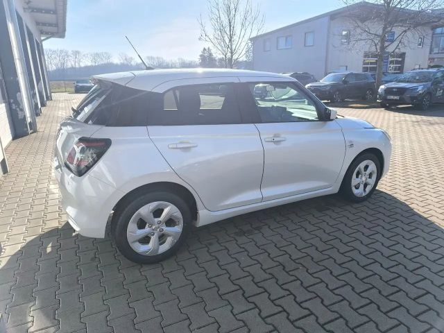 Suzuki Swift Comfort Hybrid