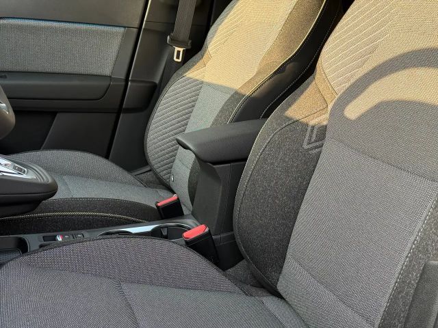 Renault Captur EDC Hybrid Techno