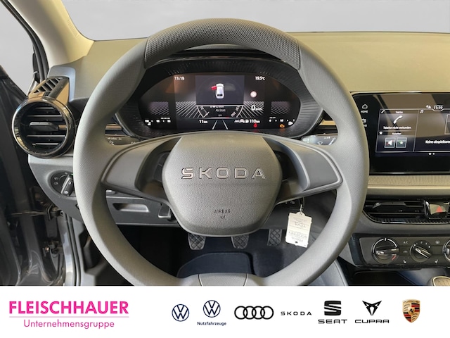 Skoda Fabia 1.0 Essence LED Apple CarPlay Android Auto Musikstreaming DAB SHZ Spurwechselassistent
