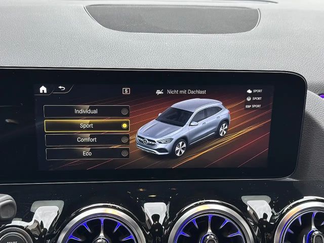 Mercedes-Benz GLA 220 AMG Line GLA 220 d