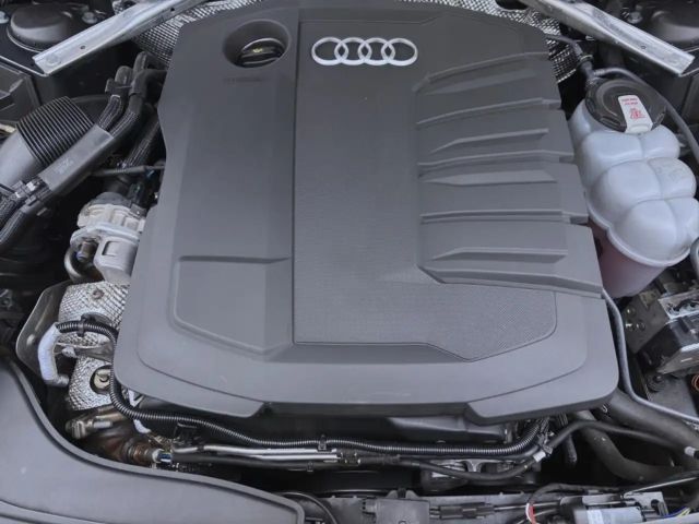 Audi A4 40 TDI Avant S-Line